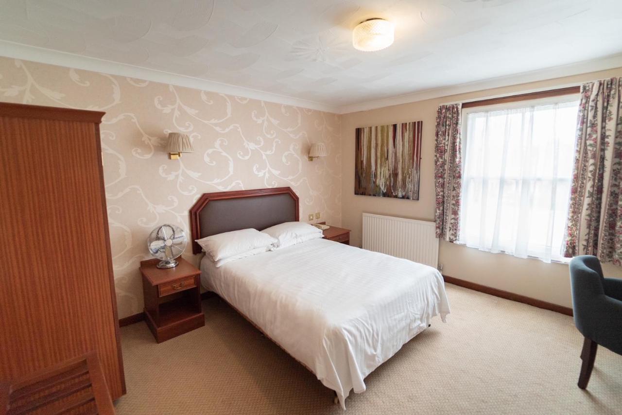 Littlebury Hotel بيسيستر المظهر الخارجي الصورة