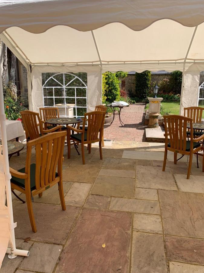 Littlebury Hotel بيسيستر المظهر الخارجي الصورة