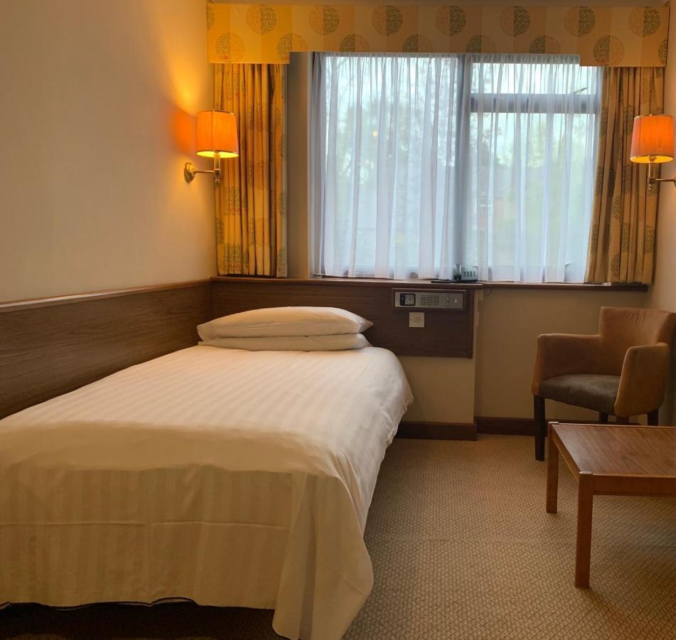 Littlebury Hotel بيسيستر المظهر الخارجي الصورة